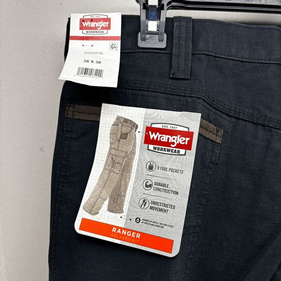 NEW Wrangler Ranger Workwear Size 38x30 Relaxed Fit Mens Pants Black Cotton - Picture 1 of 10